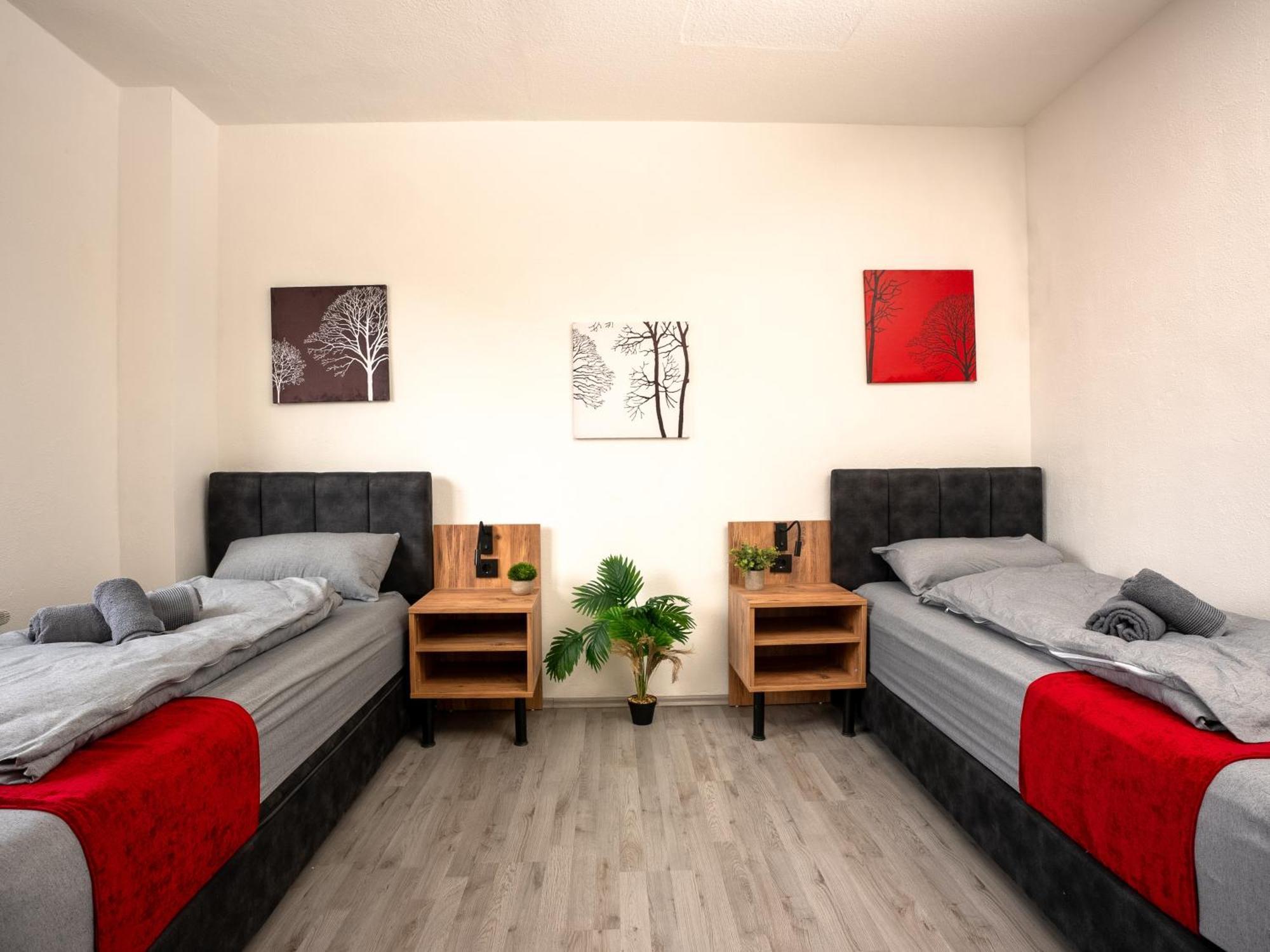 Serviceroom24 - Apartment 4 In Herten Wlan - Smart-Tv - 24-7 Check-In Und Kueche Eksteriør bilde