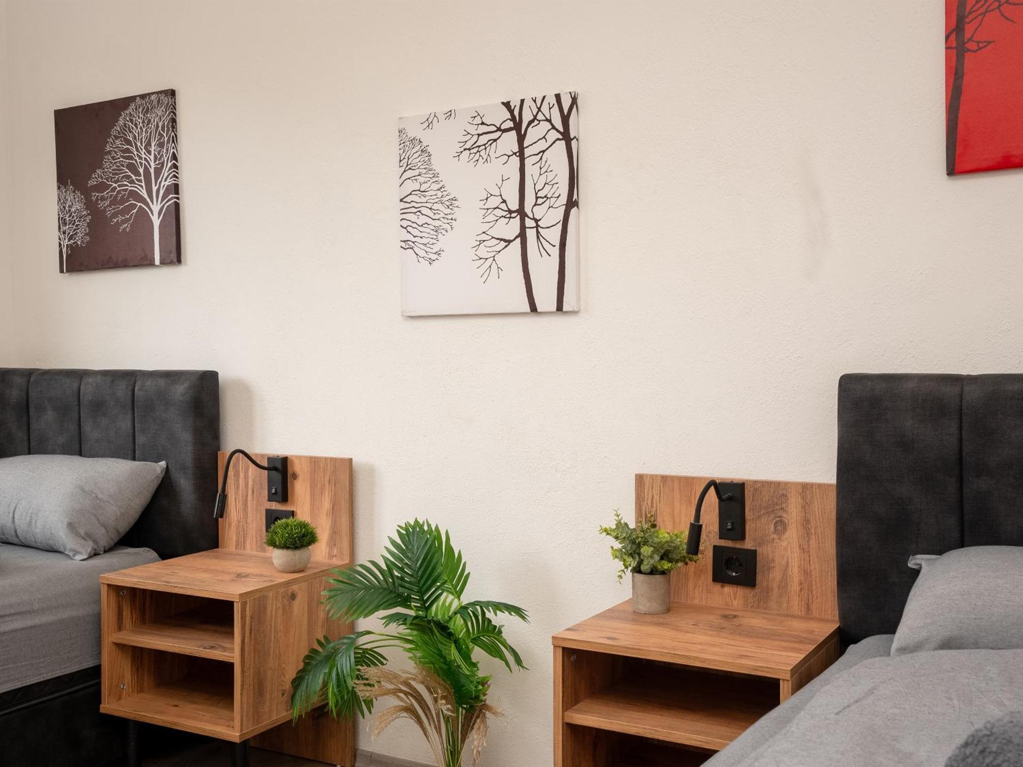 Serviceroom24 - Apartment 4 In Herten Wlan - Smart-Tv - 24-7 Check-In Und Kueche Eksteriør bilde