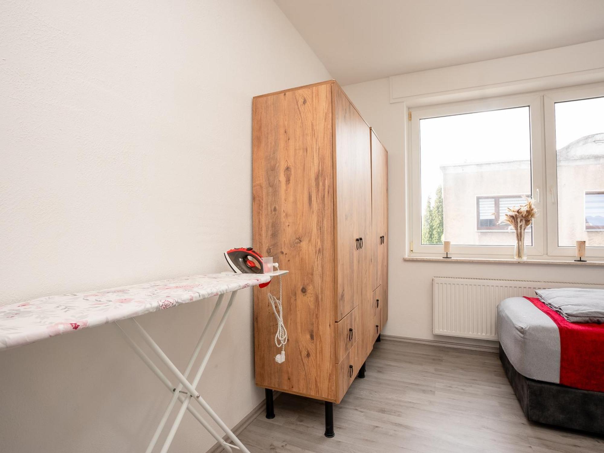 Serviceroom24 - Apartment 4 In Herten Wlan - Smart-Tv - 24-7 Check-In Und Kueche Eksteriør bilde